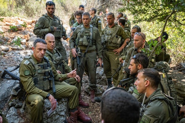 Πόλεμος στον Λίβανο: Το Ισραήλ ετοιμάζει χερσαία επιχείρηση, λέει ο αρχηγός του στρατού
