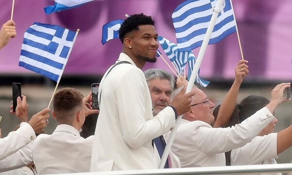 Αντετοκούνμπο για Ολυμπιακούς Αγώνες: Εκπληκτική εμπειρία το ότι ήμουν ο πρώτος μαύρος σημαιοφόρος της χώρας μου