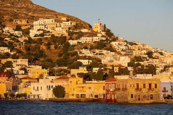 Δυο βράδια στο πιο συζητημένο εστιατόριο του Αιγαίου, πριν κλείσει για σεζόν