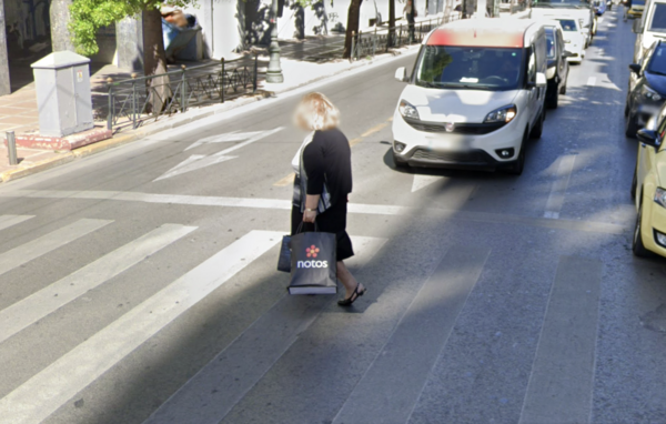 Μπείτε μέσα, πάμε στην Αθήνα