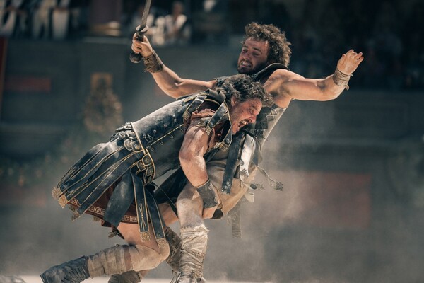«Μονομάχος II»: Αν και λιγότερο brutal από τον Ράσελ Κρόου, ο Πολ Μέσκαλ υπόσχεται αίμα στην αρένα