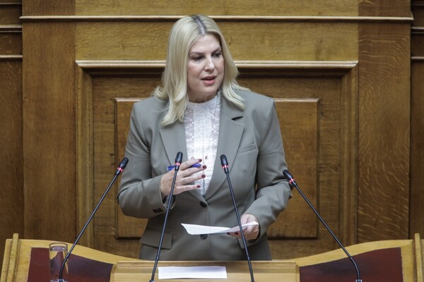 Ανεξαρτητοποιήθηκε η Ράνια Θρασκιά από την ΚΟ του ΣΥΡΙΖΑ