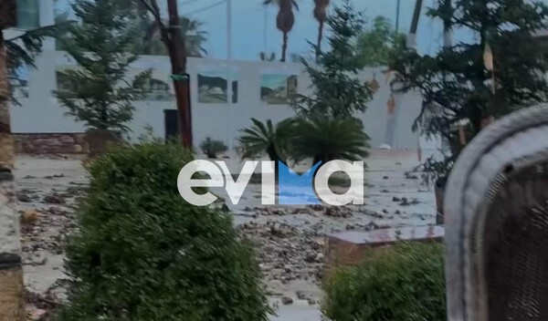 Κακοκαιρία - Λουτρά Αιδηψού: Καλυμμένοι με λάσπη οι δρόμοι