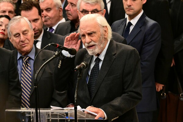 Ο συγκλονιστικός επικήδειος του Κ. Τσουκαλά για τον Κώστα Σημίτη
