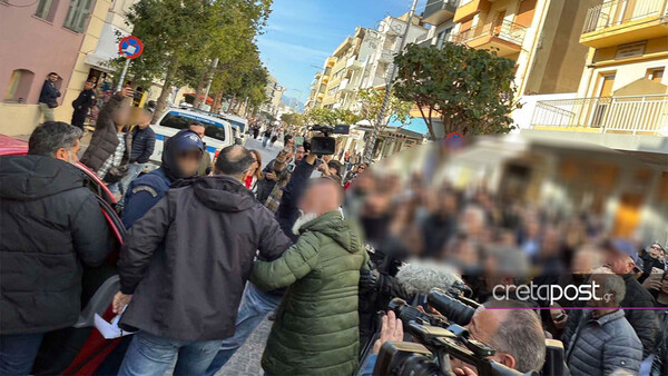Κακοποίηση 3χρονου στο Ηράκλειο: Προπηλάκισαν το ζευγάρι στα δικαστήρια