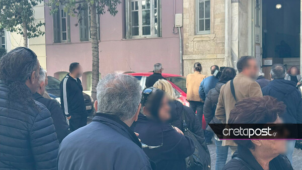 Κακοποίηση 3χρονου στο Ηράκλειο: Προπηλάκισαν το ζευγάρι στα δικαστήρια