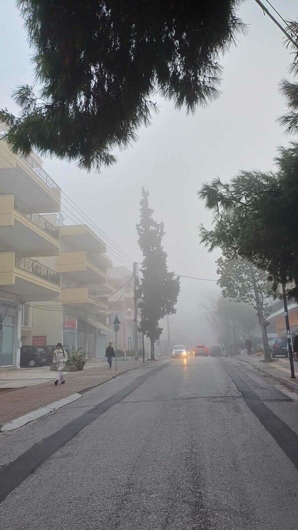 Καιρός: Ομίχλη σκέπασε την Αττική - Η εξήγηση Κολυδά