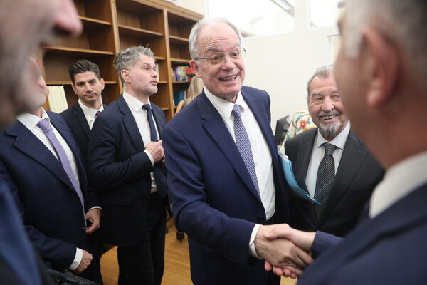 Η εκλογή του Προέδρου και οι συμβολισμοί των υποψηφιοτήτων