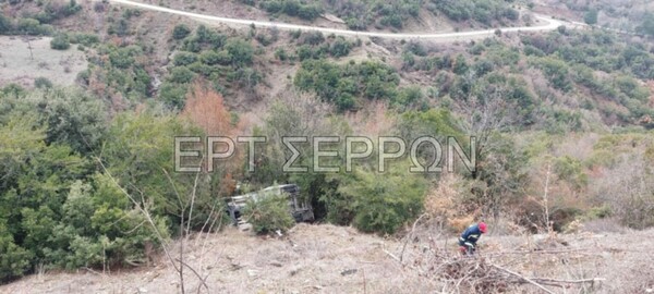 Σέρρες: Νεκρός άνδρας μέσα στο αυτοκίνητο του σε χαράδρα στην Αμφίπολη