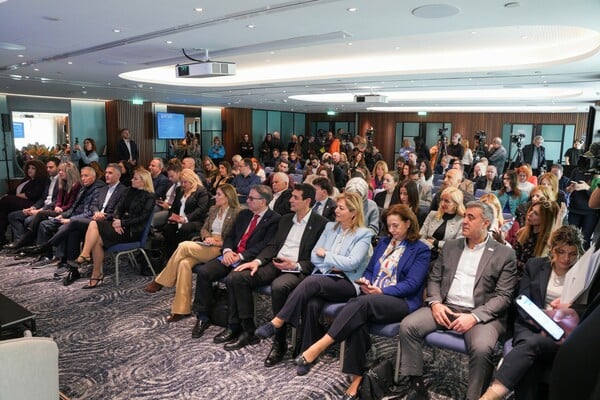 «ΜΑΘΕ ΝΑ ΤΟ ΚΑΝΕΙΣ ΣΩΣΤΑ»: Μέσα στην πρωτότυπη εκστρατεία ευαισθητοποίησης για την Ανακύκλωση