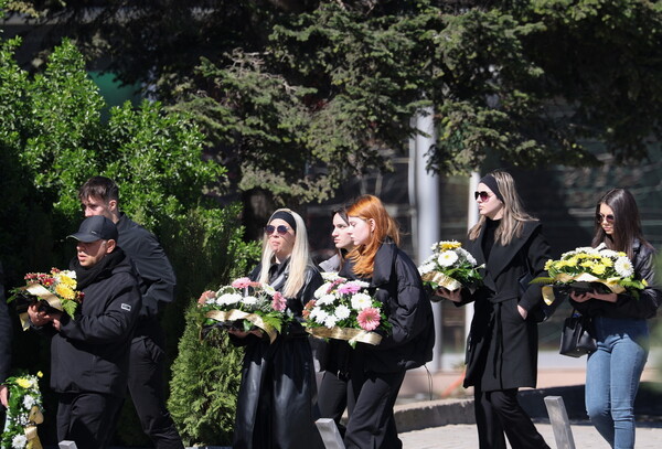 Βόρεια Μακεδονία: Βαρύ πένθος στις κηδείες των θυμάτων στο Κοτσάνι