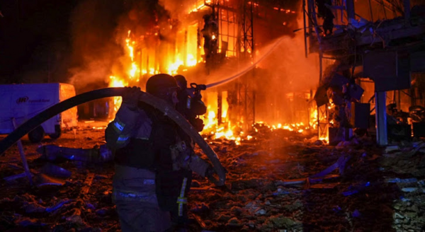 Ρωσία: Για 6η μέρα καίγεται εγκατάσταση πετρελαίου στην Κρασνοντάρ