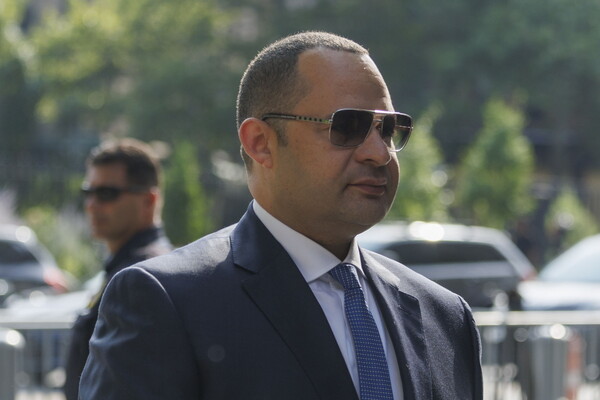 Ξεκίνησε η δίκη της Νατντίν Μενέντεζ για διαφθορά - Αντιμετωπίζει δεκαετή φυλάκιση