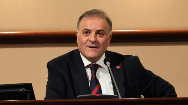 Ποιος είναι ο Νούρι Ασλάν, νέος δήμαρχος Κωνσταντινούπολης