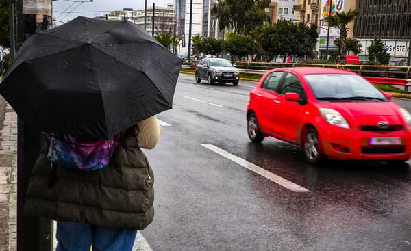 Άστατος ο καιρός σήμερα: Πού αναμένονται βροχές και καταιγίδες