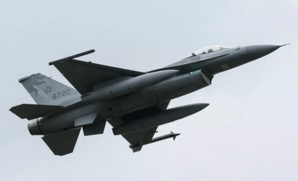 Παραδόθηκαν τα πρώτα F-16 στην Ταϊβάν – Νέα κλιμάκωση με την Κίνα