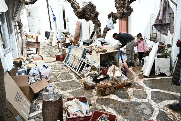 Κακοκαιρία στις Κυκλάδες: Πρωτοφανείς εικόνες βιβλικής καταστροφής από την Πάρο