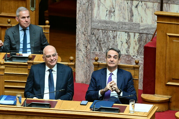 Βουλή, Live - Μητσοτάκης: Για πρώτη φορά εδώ 14 χρόνια, τα στελέχη των ενόπλων δυνάμεων είδαν αυξήσεις 