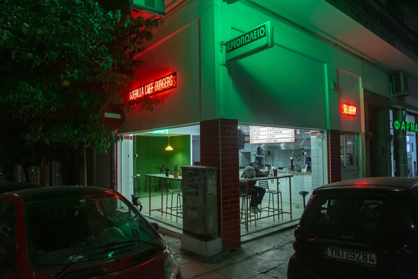 Από arrancini μέχρι καλαμάκι συκώτι στο χέρι: Αυτό είναι το νέο αθηναϊκό street food