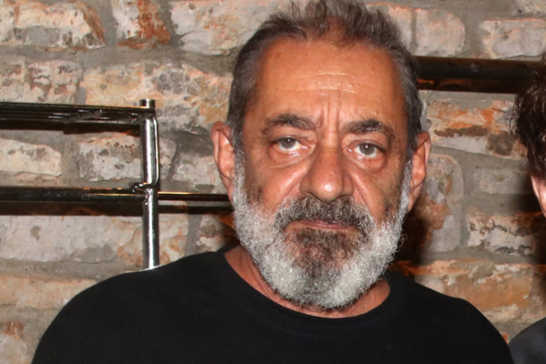 Ο Αντώνης Καφετζόπουλος για τη σύλληψή του: «Γελοία υπόθεση, τα όπλα είναι αγορασμένα από το 1994»