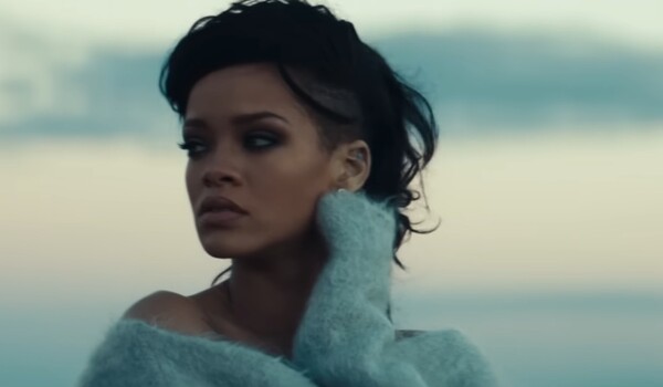 Ο Benny Blanco μοιράστηκε το ντέμο του Diamonds της Rihanna με τη φωνή της Sia