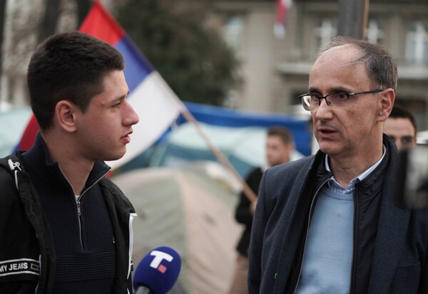 Σερβία: Σε ενδοκρινολόγο η εντολή σχηματισμού κυβέρνησης - Ποιος είναι ο Τζούρο Μάτσουτ