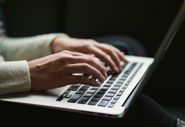 Voucher για laptop: Αναρτήθηκαν τα οριστικά αποτελέσματα, πώς θα τα δείτε