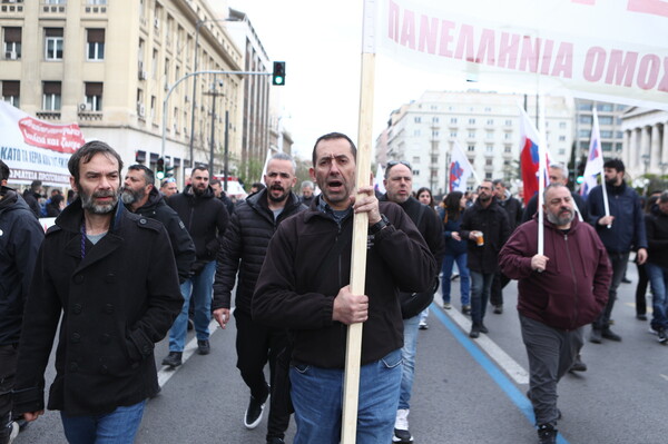 Απεργία: Σε εξέλιξη οι συγκεντρώσεις - Κλειστό το κέντρο της Αθήνας