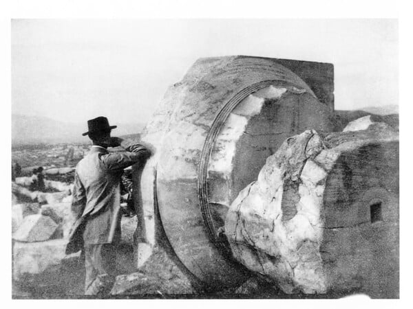 Le Corbusier