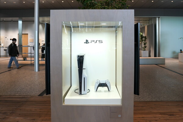 Νέες τιμές για το Playstation 5: Αύξηση 25% λόγω εμπορικών πιέσεων