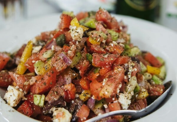 Taste Atlas: Η καλύτερη σαλάτα του κόσμου είναι ελληνική - Και δεν είναι η χωριάτικη
