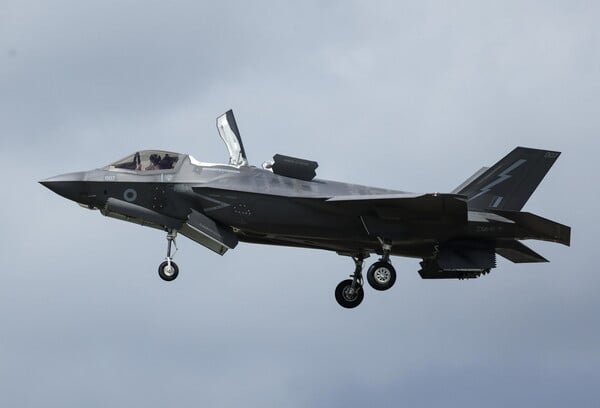 Gripen: Η σουηδική εναλλακτική που αμφισβητεί την κυριαρχία του F-35