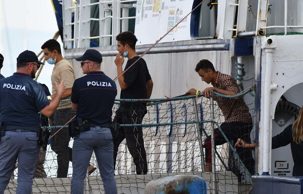 Η ΕΕ βάζει στο στόχαστρο τις αιτήσεις ασύλου από επτά «ασφαλείς» χώρες
