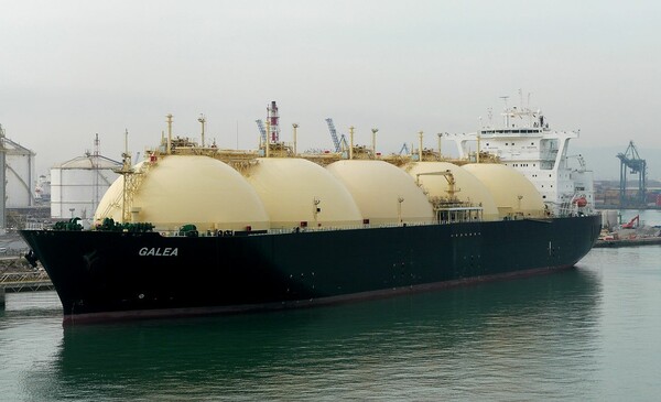 Πλήρης διακοπή εισαγωγών αμερικανικού LNG από την Κίνα – Ενισχύεται η ενεργειακή συνεργασία με Ρωσία