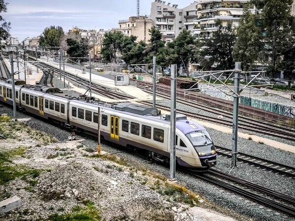 Σε 1,5 χρόνο ο Προαστιακός Δυτικής Αττικής – Οι 8 σταθμοί