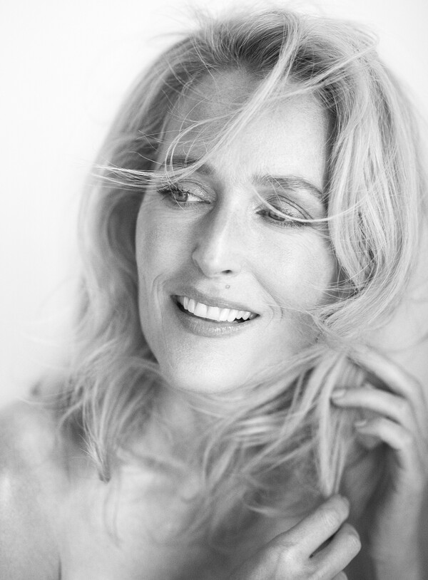 gillian anderson