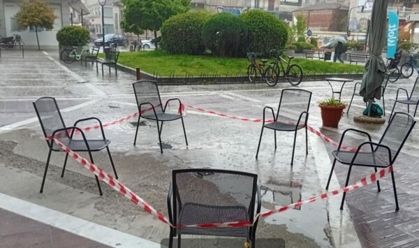 Καρδίτσα: Νεκρή 26χρονη που έπεσε από τον 5ο όροφο στο εμπορικό κέντρο