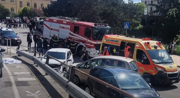 Θανατηφόρο δυστύχημα στην Ιταλία - 80χρονος οδηγός έχασε τον έλεγχο και έπεσε πάνω σε πλήθος