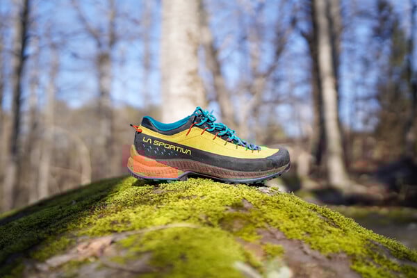 Retro vs Approach – Νέο δίλημμα στην αγορά sneakers