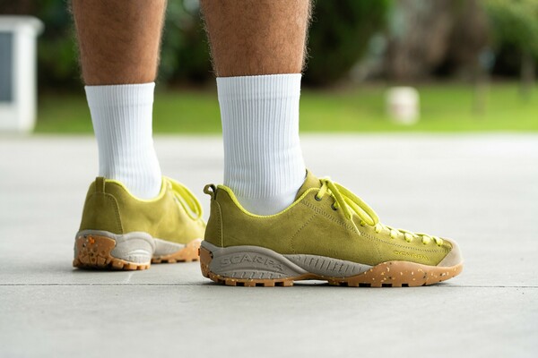 Retro vs Approach – Νέο δίλημμα στην αγορά sneakers