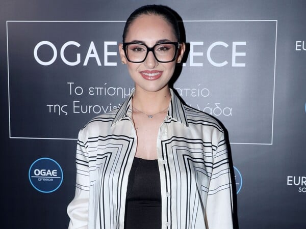 Eurovision 2025: Πάρτι από τους φαν λίγο πριν η Klavdia ταξιδέψει για Βασιλεία: «Θα σκίσουμε», τους είπε