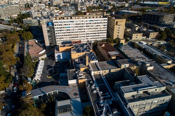 τζάμια Επείγοντα ΑΧΕΠΑ αναμονή