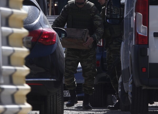 Θεσσαλονίκη: Τηλεφώνημα για βόμβα σε τράπεζα