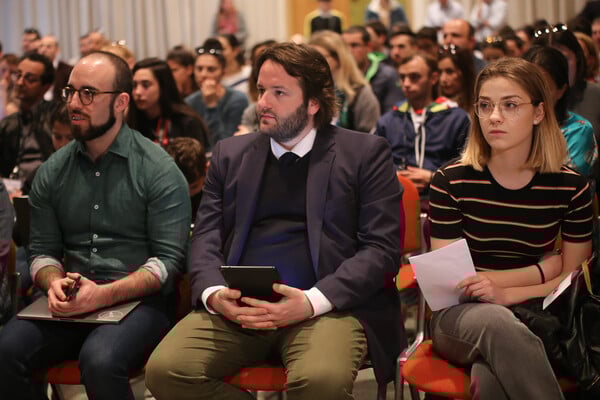 «To TikTok πέτυχε γιατί σε διασκεδάζει» 