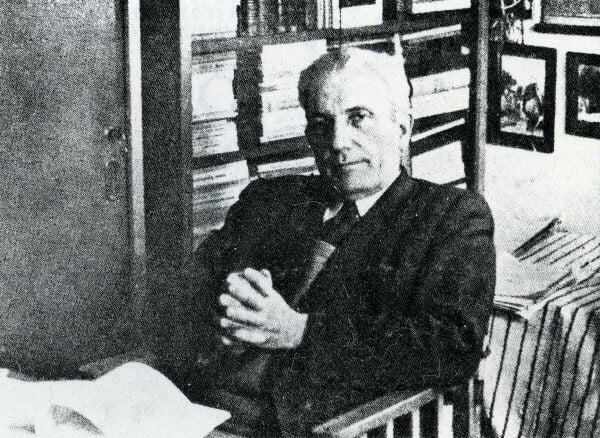 Ντίνος Κονόμος