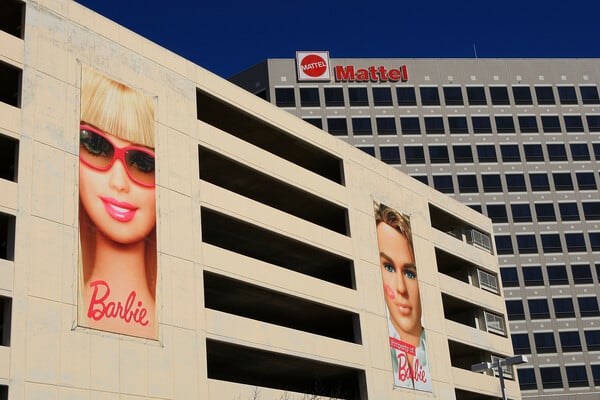 Η Barbie είναι το νέο θύμα των δασμών του Ντόναλντ Τραμπ