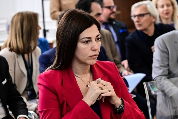 Ζαχαράκη: «Θα χάνει την ιδιότητα του φοιτητή όποιος αποδεικνύεται ότι συμμετέχει σε επεισόδια»