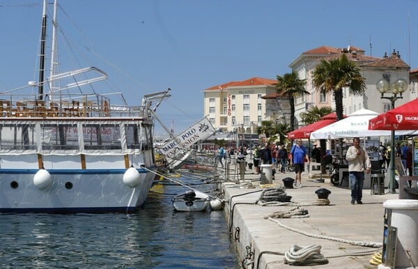 Το ελληνικό νησί που ανακηρύχθηκε ο πιο «κορεσμένος» τουριστικός προορισμός στην Ευρώπη
