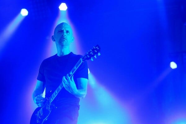Γιατί ο Moby προσφέρει δωρέαν την μουσική του και έχει γίνει «ο παράξενος γέρος που θα δεις στα βουνά»