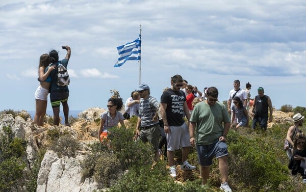 Το ελληνικό νησί που ανακηρύχθηκε ο πιο «κορεσμένος» τουριστικός προορισμός στην Ευρώπη